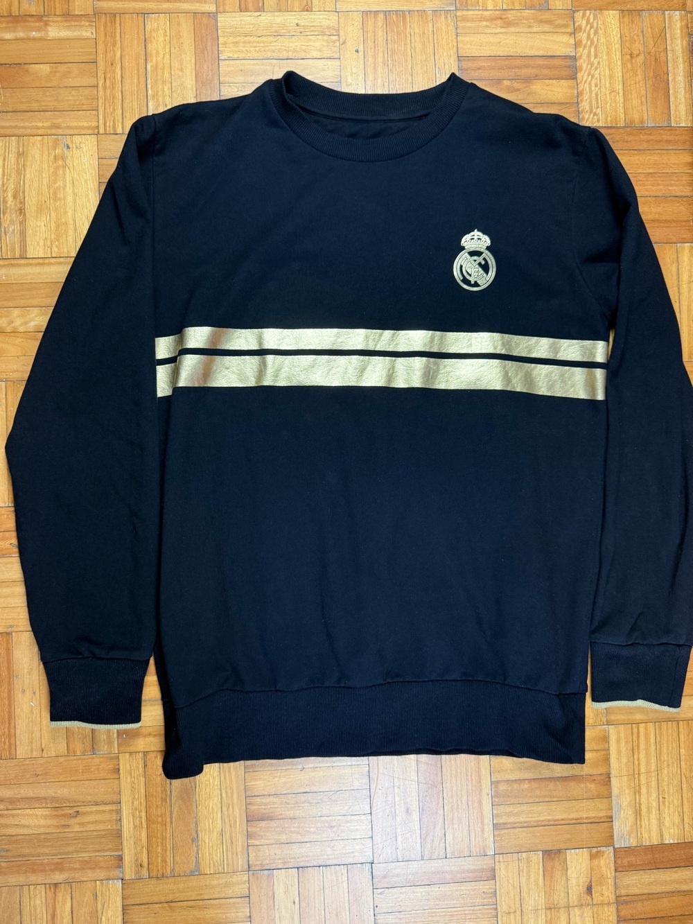 Real Madrid official Men's Black Crewneck Sweater black & Gold size small